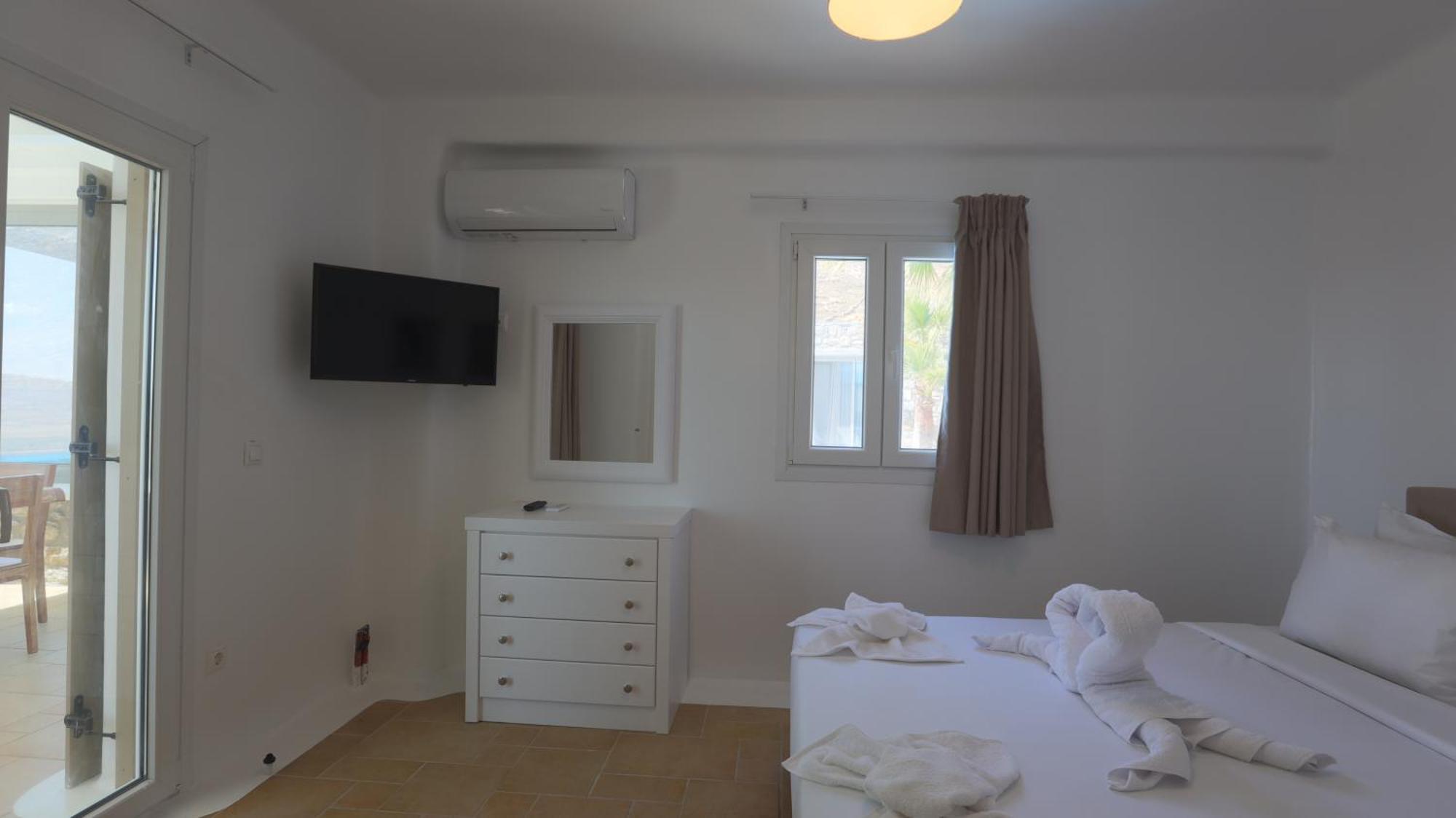 Profitis Ilias Spirit Villas By Live&Travel Panormos  객실 사진